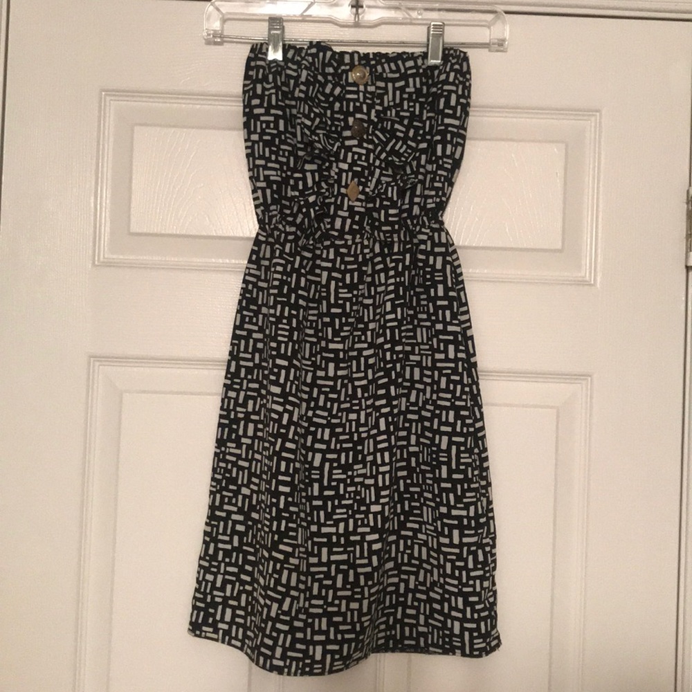 Black & white Urban Outfitters dress